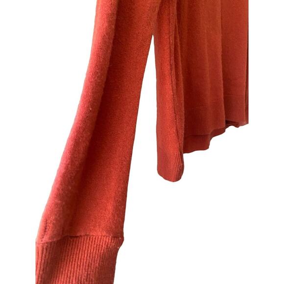 Vince 100% Cashmere Long Sleeve Sweater Top Russet Orange Womens Small MSRP $320 - Picture 3 of 10